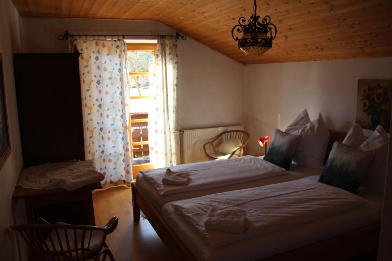 Bed and Breakfast Köstlhof, Familie Hassler Oberdrauburg Exterior foto
